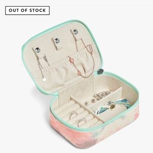 Pura vida accessories travel case